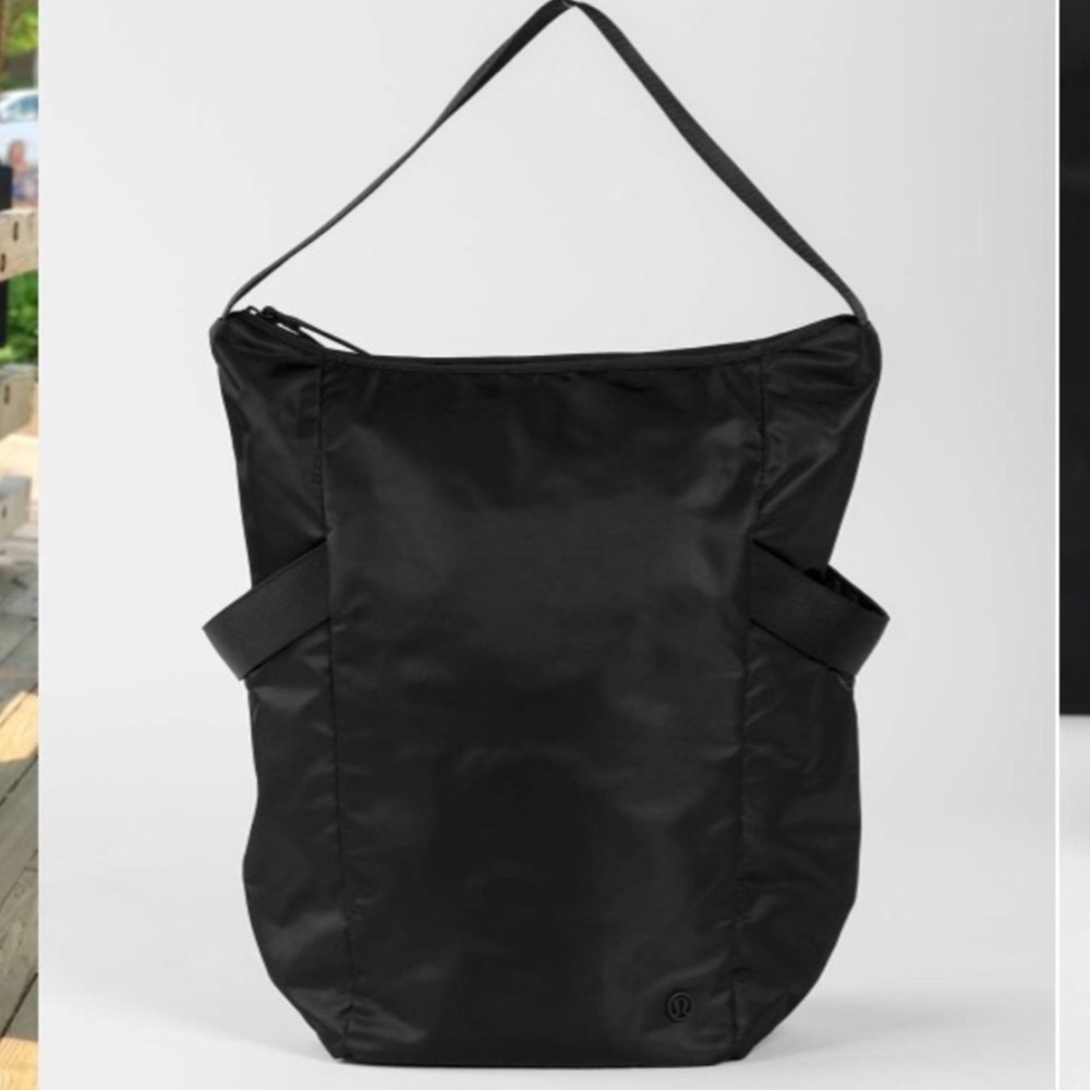 lululemon Enroute Bag II-Convertible Backpack/Tote